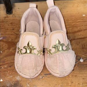 Vans Pink Kids Sneakers with Gold Accents